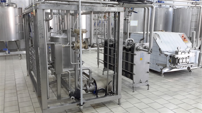 Dairy & Beverage Pasteurizers (Plate Type)